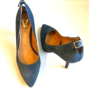 NWT VINCE CAMUTO SIGNATURE COLLECTION Chantilly Slate Suede Pumps 8 MSRP $295